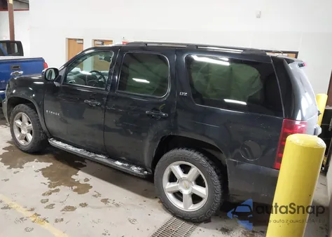 2007 Chevrolet Tahoe Ltz z USA, uszkodzony, nr VIN 1GNFK13037R181145